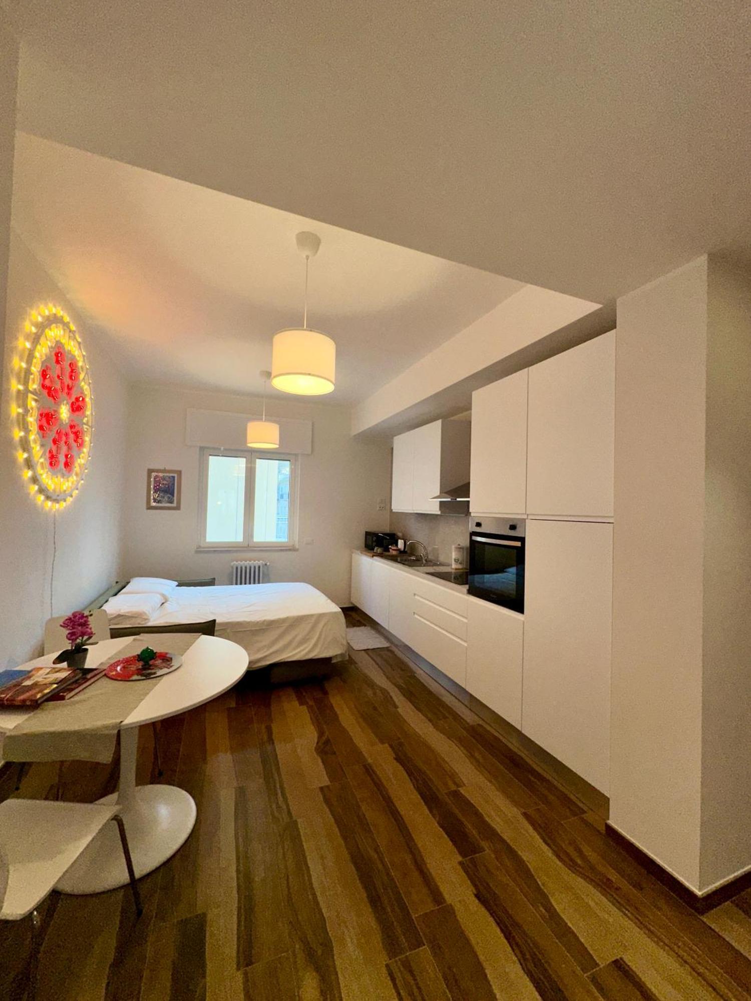 Rainbow Luxury Home Bari - Sea View Eksteriør bilde